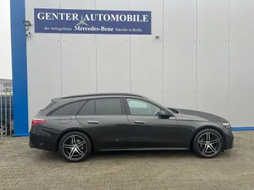 MERCEDES-BENZ E 200 T  9G 48V AMG-LINE MBUX KAMERA K…