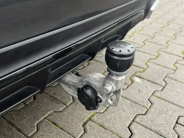 MERCEDES-BENZ E 200 T  9G 48V AMG-LINE MBUX KAMERA K…