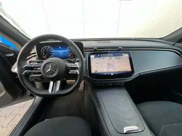 MERCEDES-BENZ E 200 T  9G 48V AMG-LINE MBUX KAMERA K…