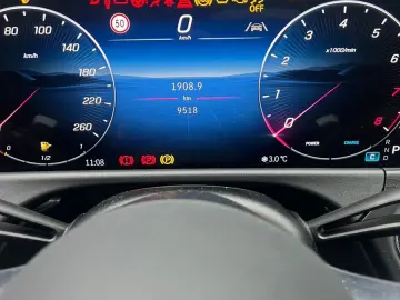 MERCEDES-BENZ E 200 T  9G 48V AMG-LINE MBUX KAMERA K…