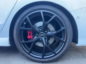 AUDI RS3 Limousine quattro S tronic Sportabgas Pano M