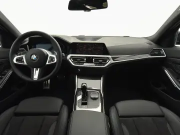 BMW 320 Baureihe 3 Lim. 320 d xDrive M Sport