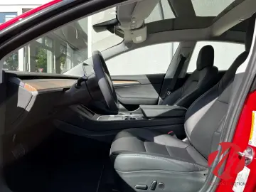 TESLA Model 3 MJ2023 Standard Range   Enhanced Autopil