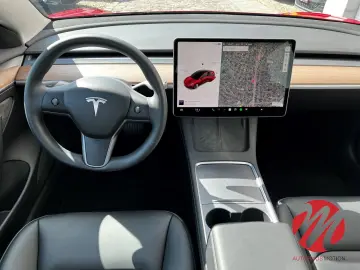 TESLA Model 3 MJ2023 Standard Range   Enhanced Autopil
