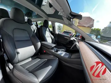 TESLA Model 3 MJ2023 Standard Range   Enhanced Autopil