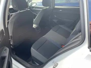 VW Golf Variant 1.5 TSI Active  Navi digitales Cock