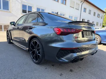AUDI RS3 RS 3 Lim. 2.5 TFSI quattro  1.HAND