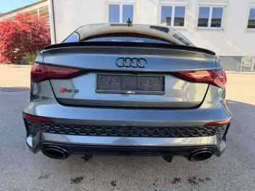 AUDI RS3 RS 3 Lim. 2.5 TFSI quattro  1.HAND