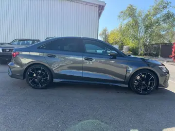 AUDI RS3 RS 3 Lim. 2.5 TFSI quattro  1.HAND