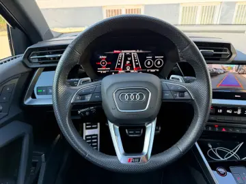AUDI RS3 RS 3 Lim. 2.5 TFSI quattro  1.HAND