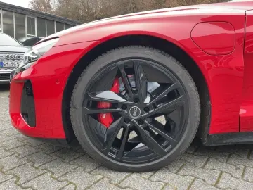 AUDI e-tron GT quattro ACC HUD 360 STH Pano Bel.Sitz