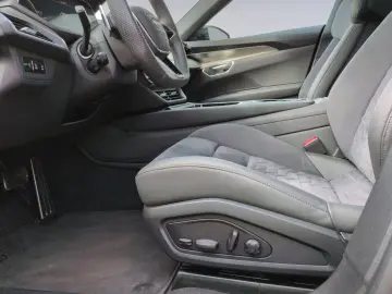 AUDI RS e-tron GT  KAMERA PANO LUFT WÄRMEPUMPE