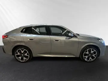 BMW X2 sDrive20i Inkl. € 1.190 Zubehörbonus M Sport