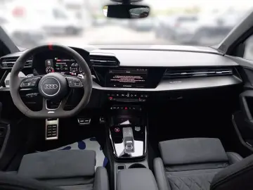 AUDI RS 3 Lim. quattro  B&O BLACKSTYLE NAVI PANO HUD