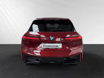 BMW iX M70 Inkl. € 1.190 Zubehörbonus