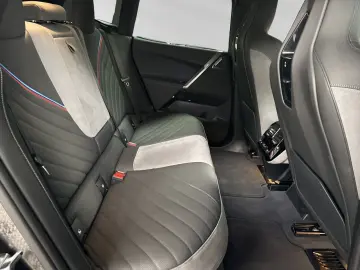 BMW iX M70 Inkl. € 1.190 Zubehörbonus