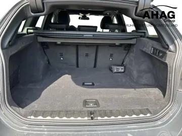 BMW 330i xDrive Tour. M Sport Pro 360  Dr.Ass. SHZ L