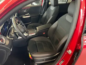 MERCEDES-BENZ GLB 250 4M AMG Line PremPlus 360 Burm …