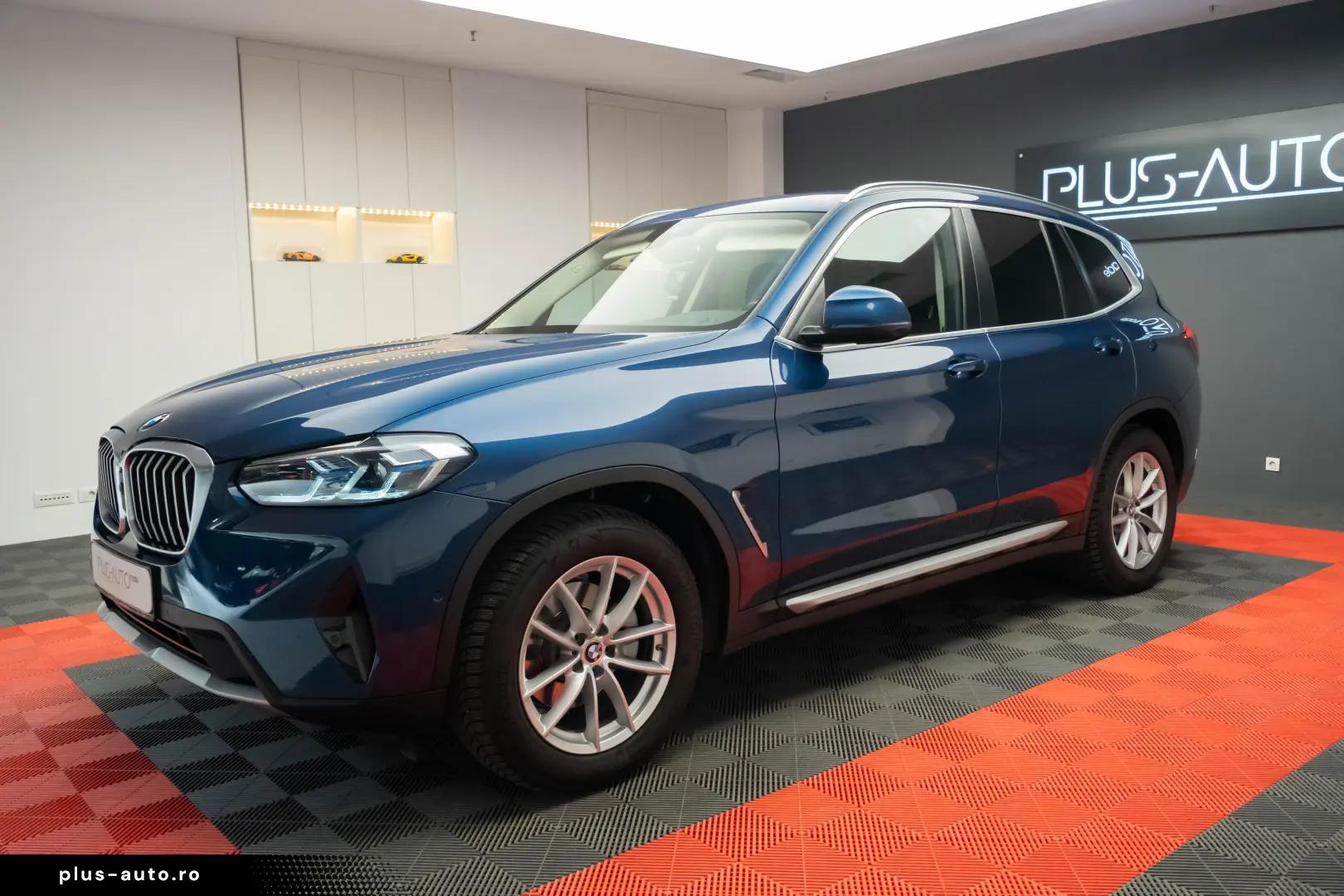 BMW X3 320i Laser  camere 360  scaune ventilate