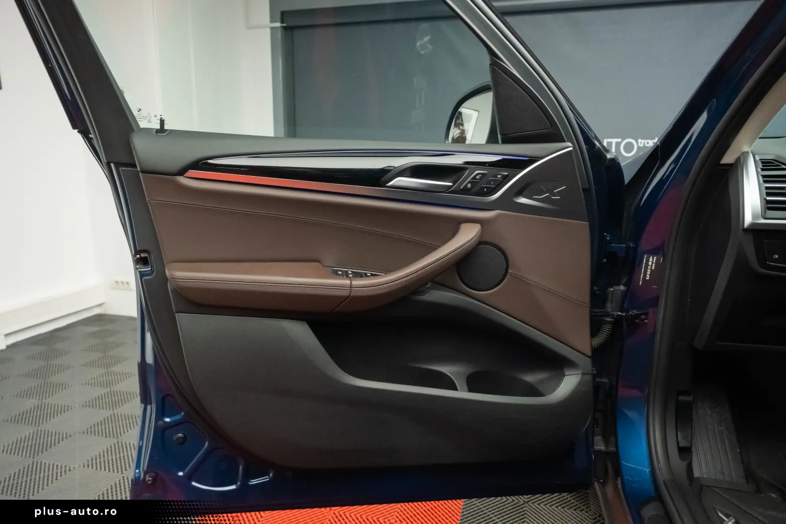 BMW X3 320i Laser  camere 360  scaune ventilate