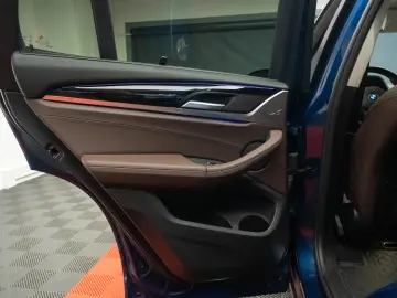 BMW X3 320i Laser  camere 360  scaune ventilate