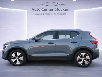 VOLVO XC40 Core Recharge Plug-In HybridLederAHK KAMERA