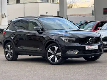 VOLVO XC40 Ultimate Dark Recharge MEGA-VOLL Neuwertig!