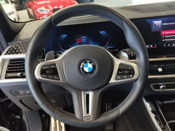 BMW X5 M60i xDrive Standheiz Harman AHK Massage Pano
