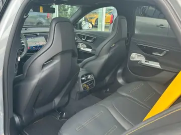 MERCEDES-BENZ Hybrid 4M T Edition1 Driver´s-Pack Per…