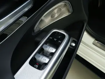 MERCEDES-BENZ E 53 AMG Hybrid 4Matic  Premium DISPLA…
