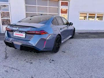 BMW M5 Lim MCarbon Ext. M-Driver  LederKyalamiOrange