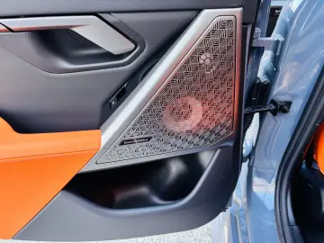 BMW M5 Lim MCarbon Ext. M-Driver  LederKyalamiOrange
