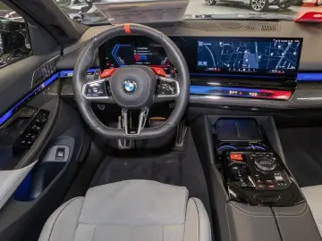 BMW M5 Limousine M Drivers Pano.Dach 0 5% Versteuer.
