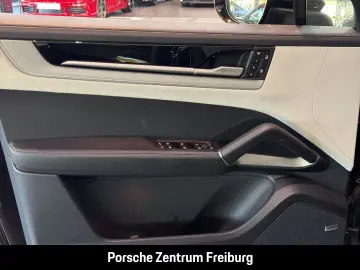 PORSCHE Cayenne E-Hybrid Coupe
