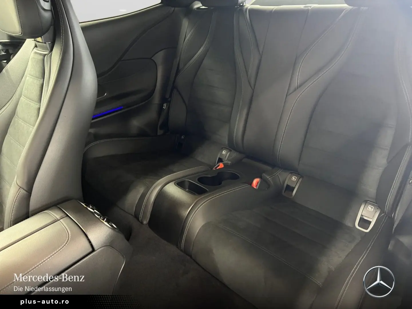 MERCEDES-BENZ CLE 200 Cp AMG Premium  20  Pano HUD N&hellip;