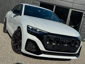 AUDI Q8 60 TFSI e Quattro S-LINE Head Up Matrix Pano