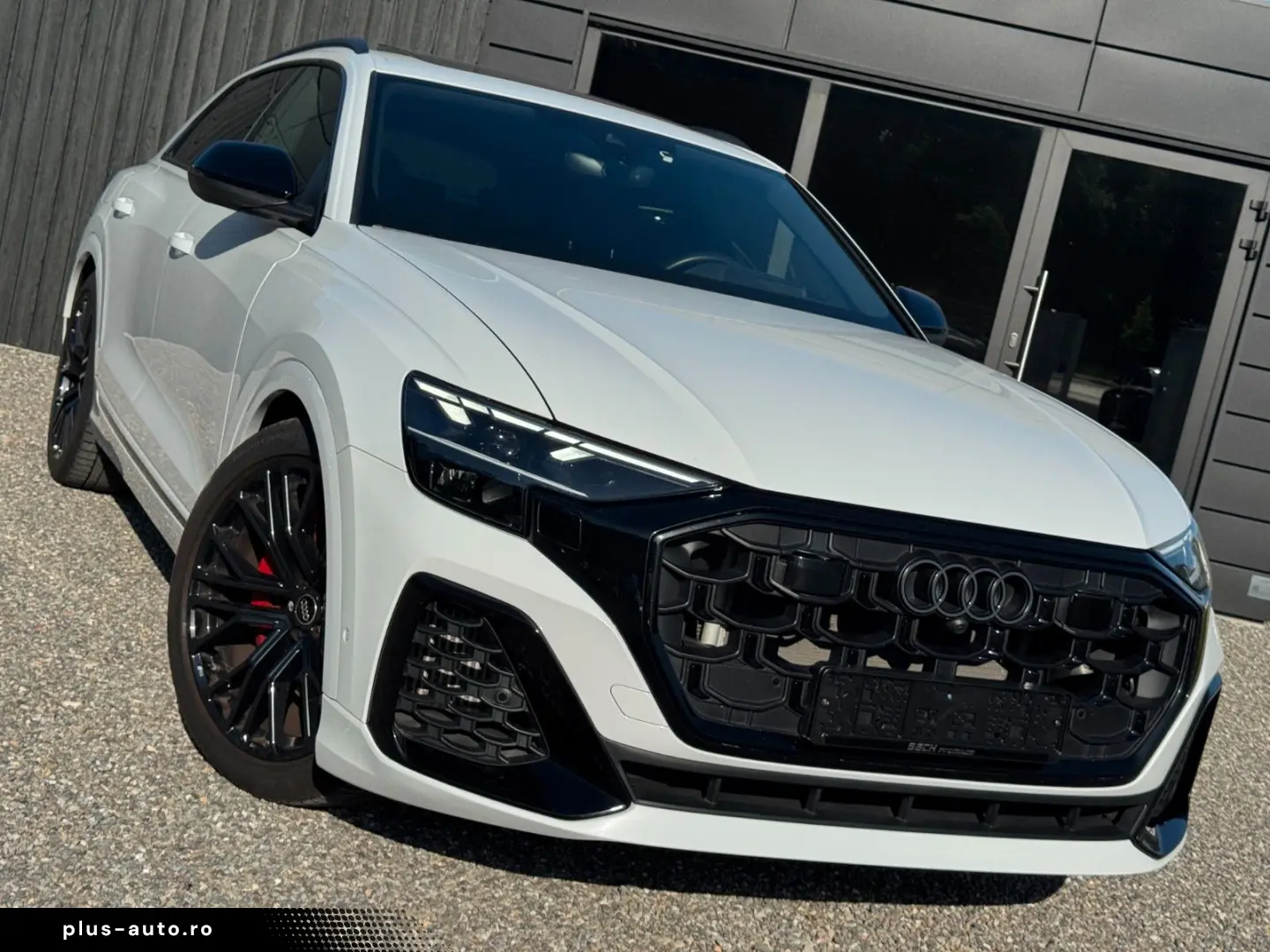 AUDI Q8 60 TFSI e Quattro S-LINE Head Up Matrix Pano