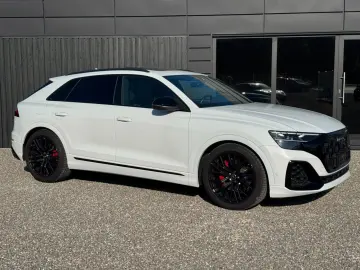 AUDI Q8 60 TFSI e Quattro