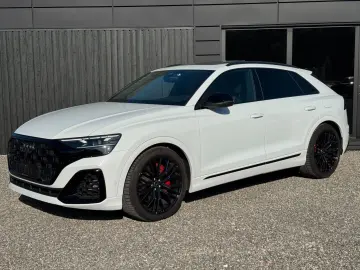 AUDI Q8 60 TFSI e Quattro