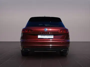 VW Touareg 3.0 TDI V6 R-Line PANO AHK IQ Elegance 4