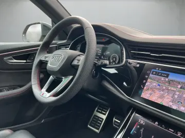 AUDI Q8 60 TFSI e quattro tiptronic