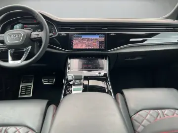 AUDI Q8 60 TFSI e quattro tiptronic