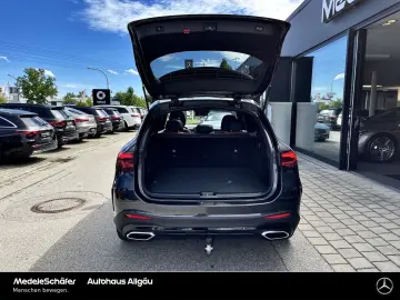 MERCEDES-BENZ GLC 300 d 4M AMG Night Distr AHK Burm …
