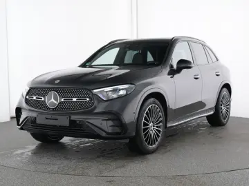 MERCEDES-BENZ GLC 300 d AMG Line Premium Plus AHK Night 20