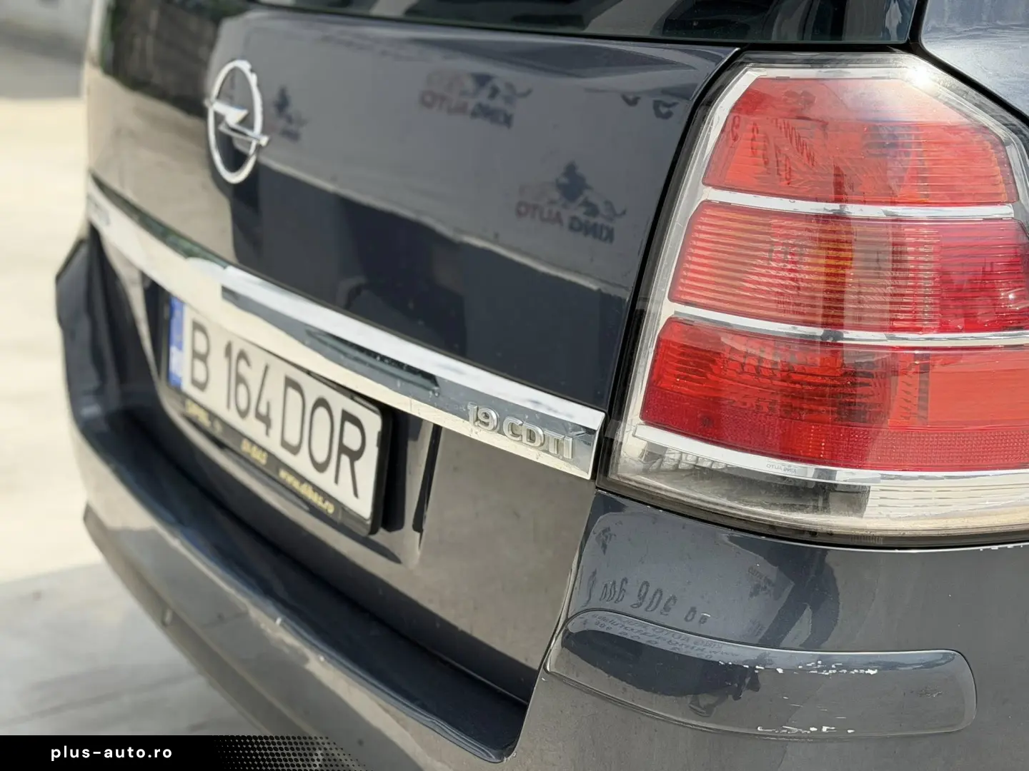 OPEL ZAFIRA
