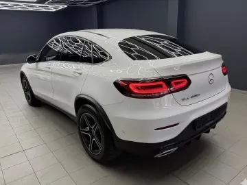 MERCEDES-BENZ GLC 200 d 4MATIC Coupé Amg Line Schiebedach