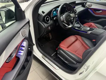 MERCEDES-BENZ GLC 200 d 4MATIC Coupé Amg Line Schiebedach