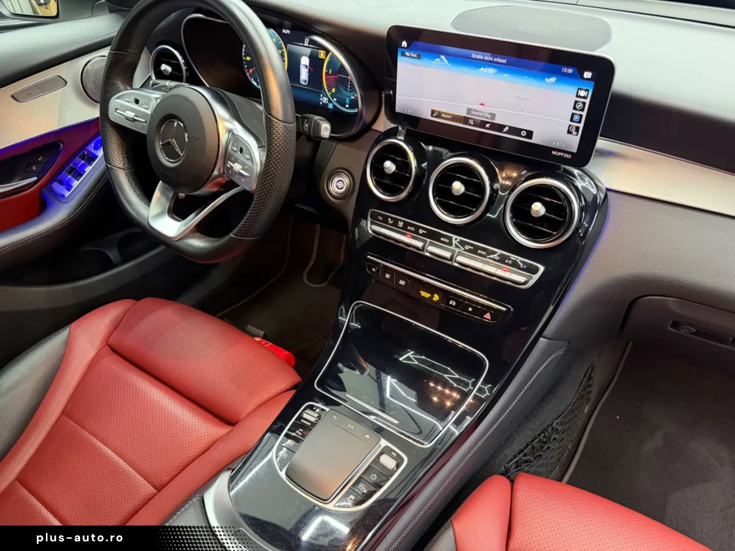 MERCEDES-BENZ GLC 200 d 4MATIC Coupé Amg Line Schiebedach