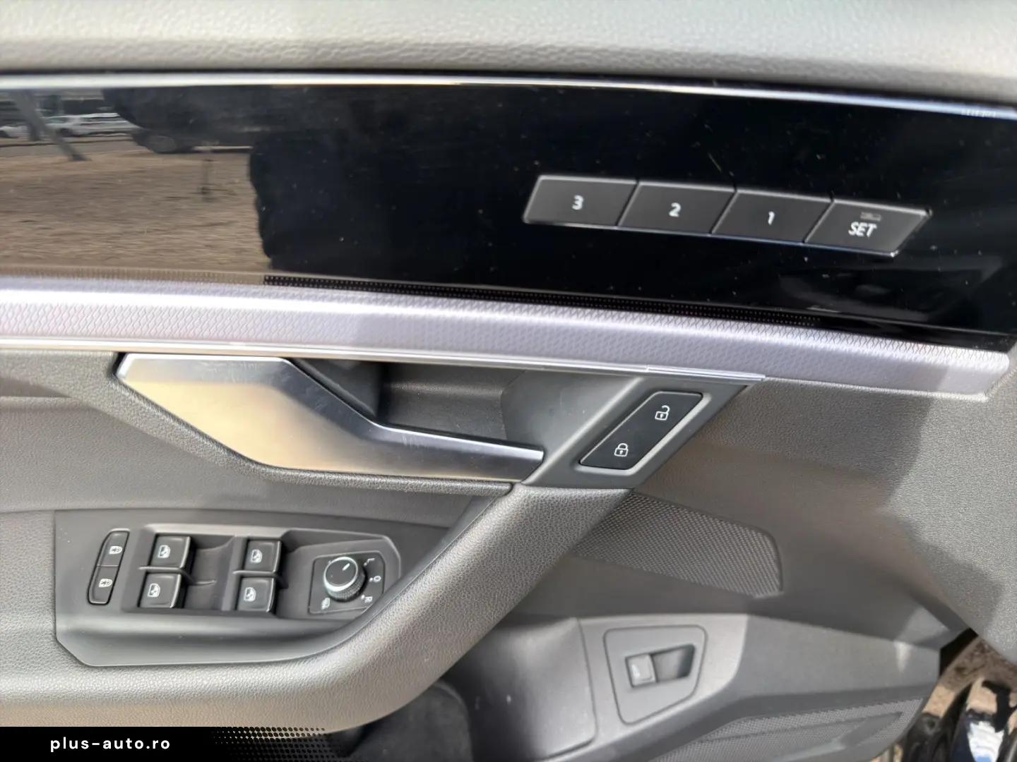 VW Touareg TDI 4M R-LINE LUFT LM21 ASSIST  DYNAUDIO