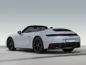 PORSCHE 992 Carrera Cabriolet BOSE Lift-VA Sportabgas